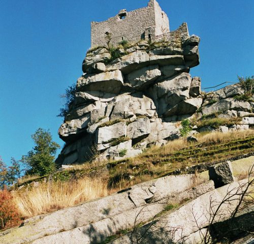 Burg, Bild Marcus Meyer, Quelle_ www.burgenseite.de